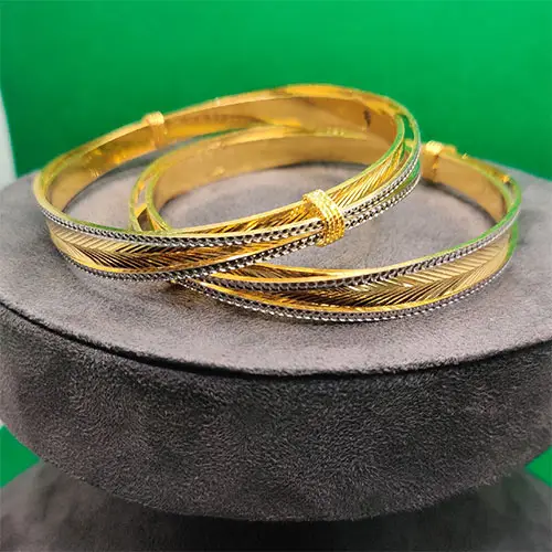 Gold Bangles Jewellery